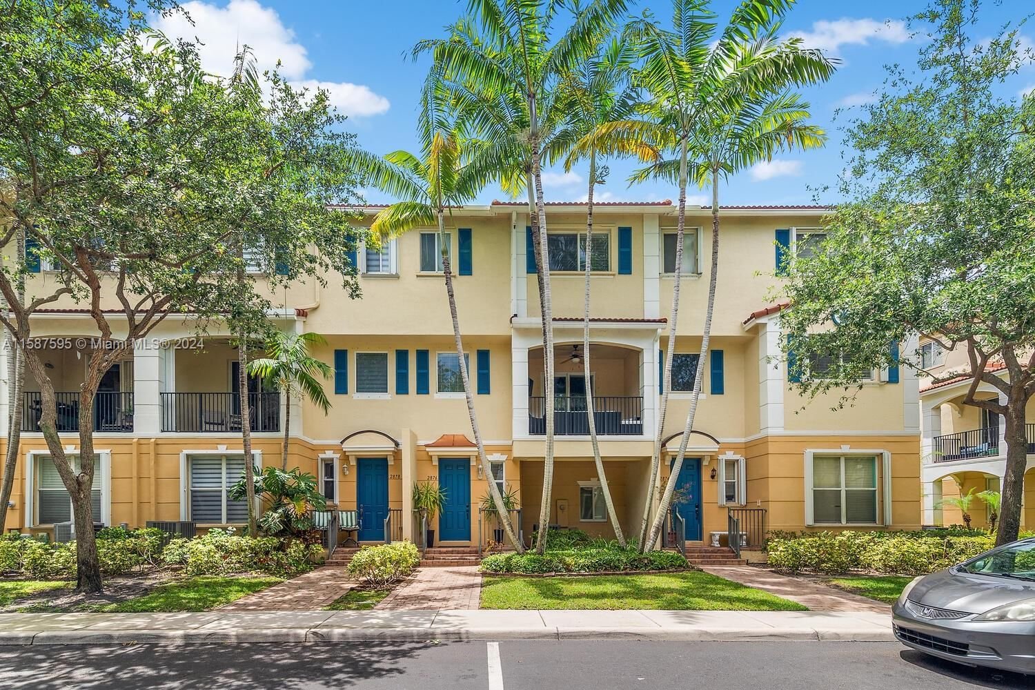 Real estate property located at 2876 Oasis Dr, Palm Beach County, QUANTUM PARK TOWNHOMES, Boynton Beach, FL