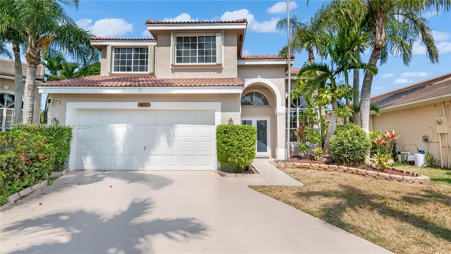 Real estate property located at 402 183rd Ter, Broward County, SILVER LAKES AT PEMBROKE, Pembroke Pines, FL