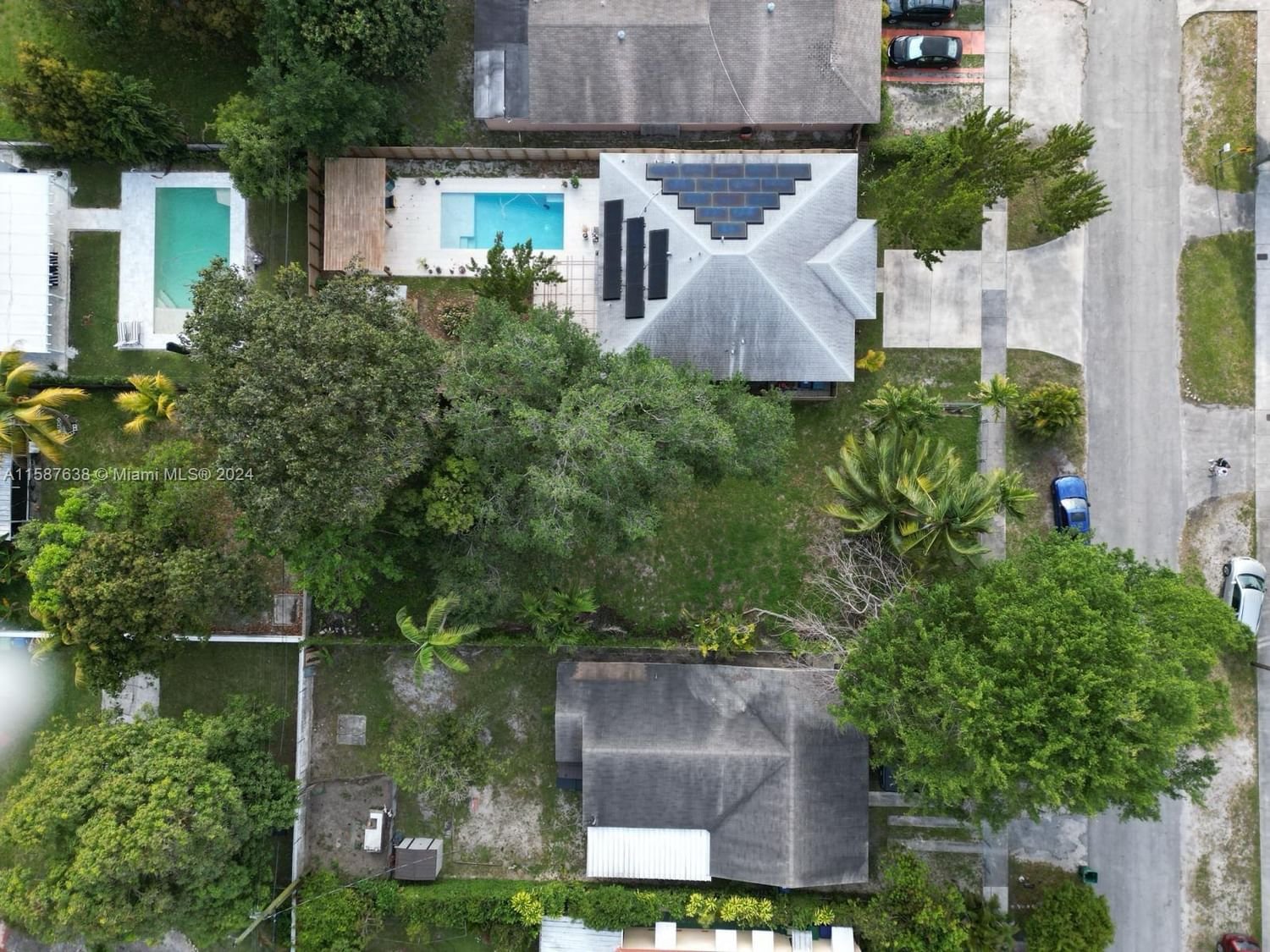 Real estate property located at 52 117th St, Miami-Dade County, LA PALOMA, Miami, FL