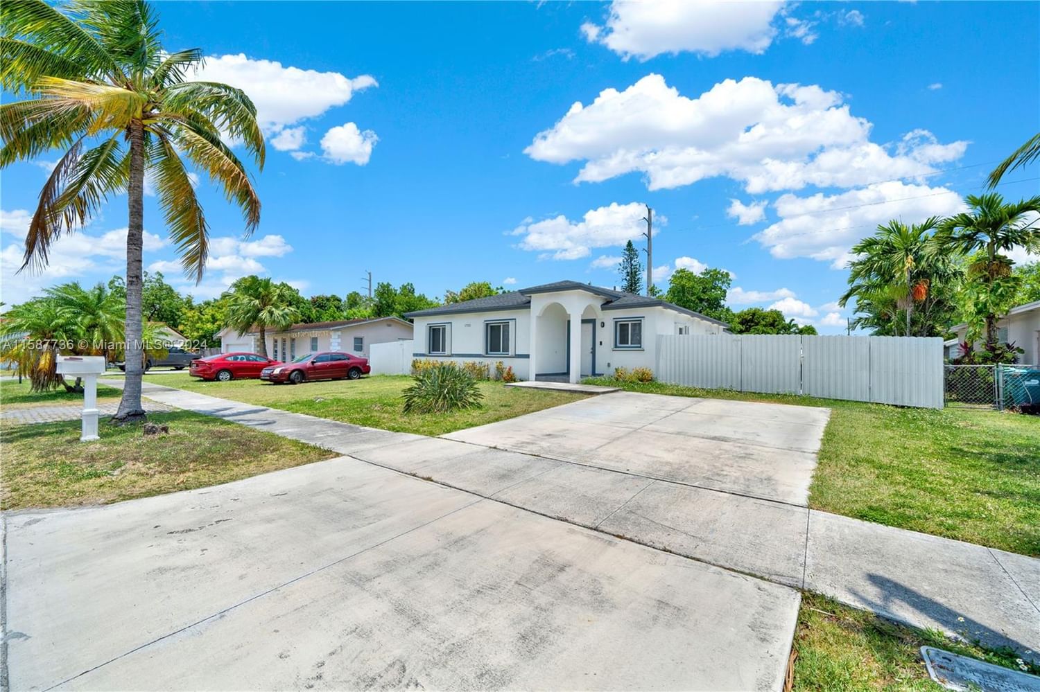 Real estate property located at 17315 107th Ct, Miami-Dade County, SOUTHLAND PINES, Miami, FL