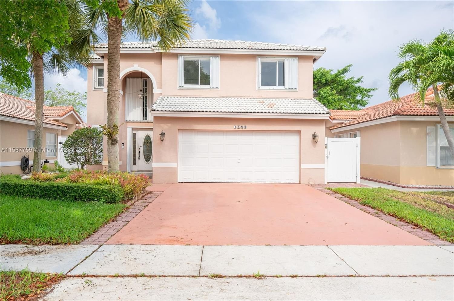Real estate property located at 1898 208th Way, Broward County, CHAPEL TRAIL II, Pembroke Pines, FL