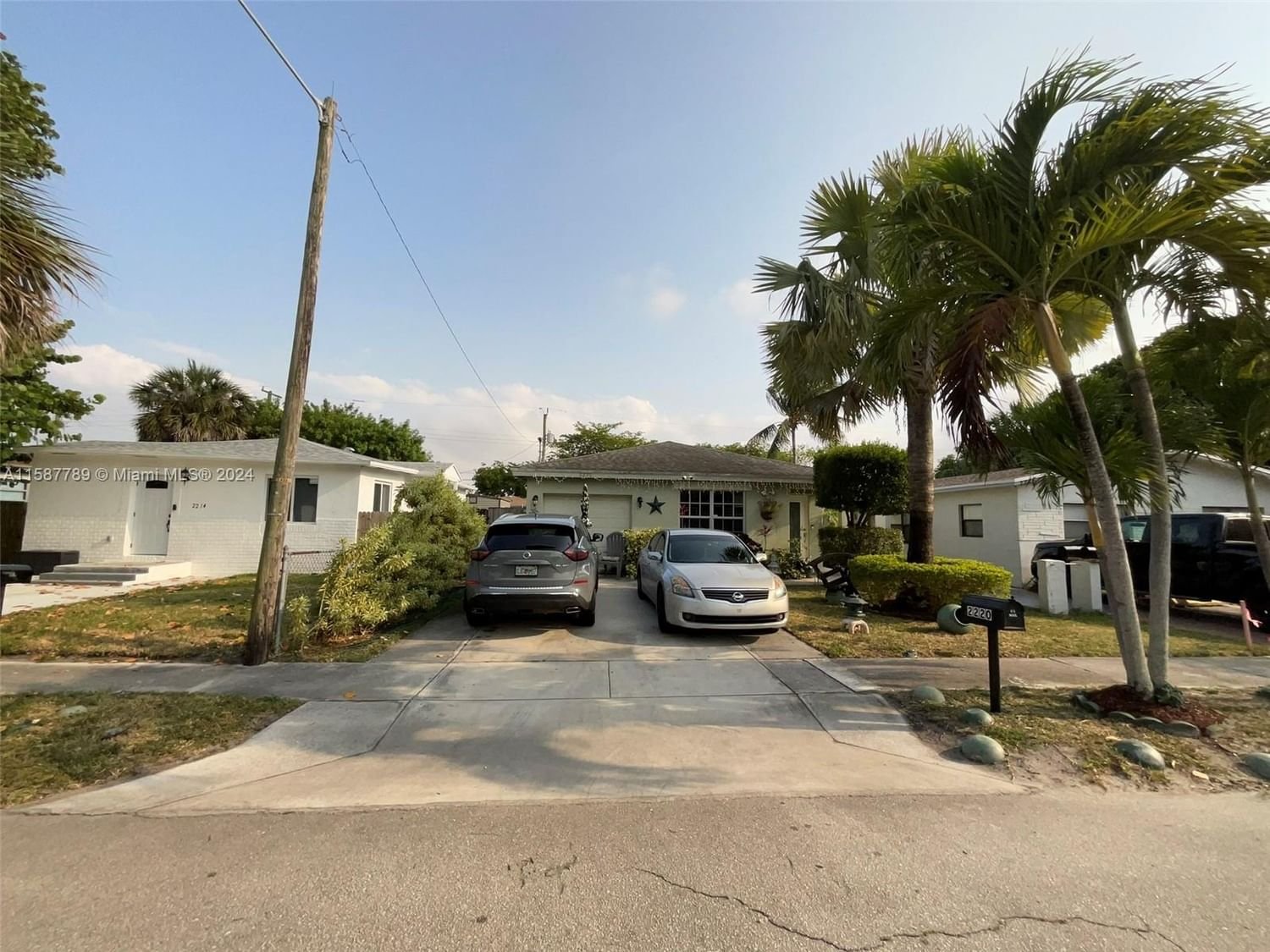Real estate property located at 2220 Cody St, Broward County, LIBERIA, Hollywood, FL