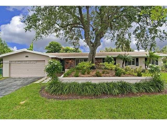 Real estate property located at 13795 82nd Ave, Miami-Dade, GREEN BRIAR ACRES 1ST ADD, Palmetto Bay, FL