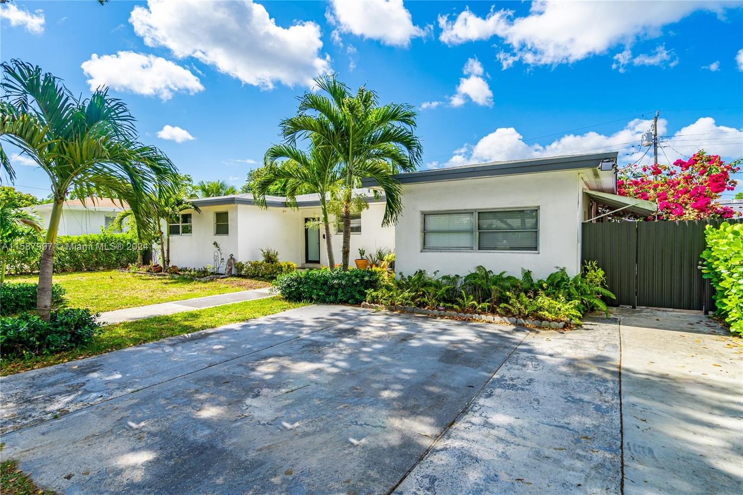 Real estate property located at 1040 166th St, Miami-Dade County, UNIT 1 MONTICELLO PARK, North Miami Beach, FL