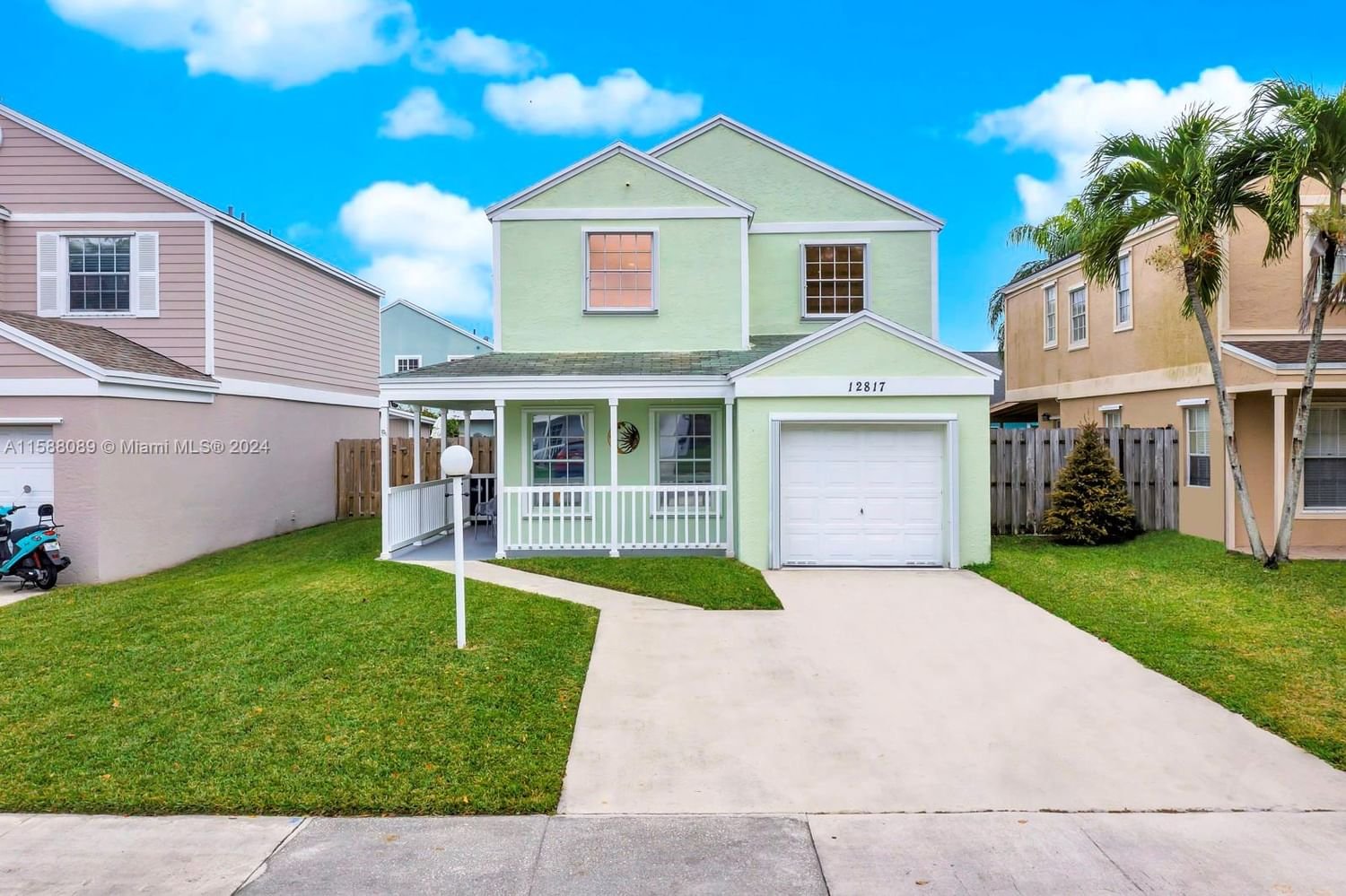 Real estate property located at 12817 146th Ln, Miami-Dade County, DEERWOOD PART IV, Miami, FL