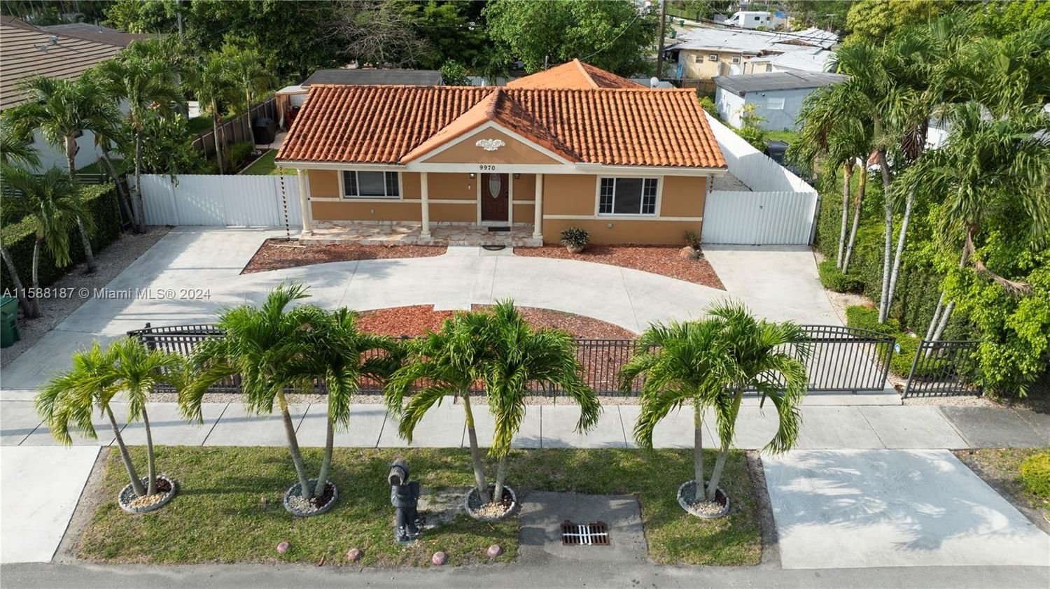 Real estate property located at 9970 42nd Ter, Miami-Dade County, TROPICAL ESTATES, Miami, FL