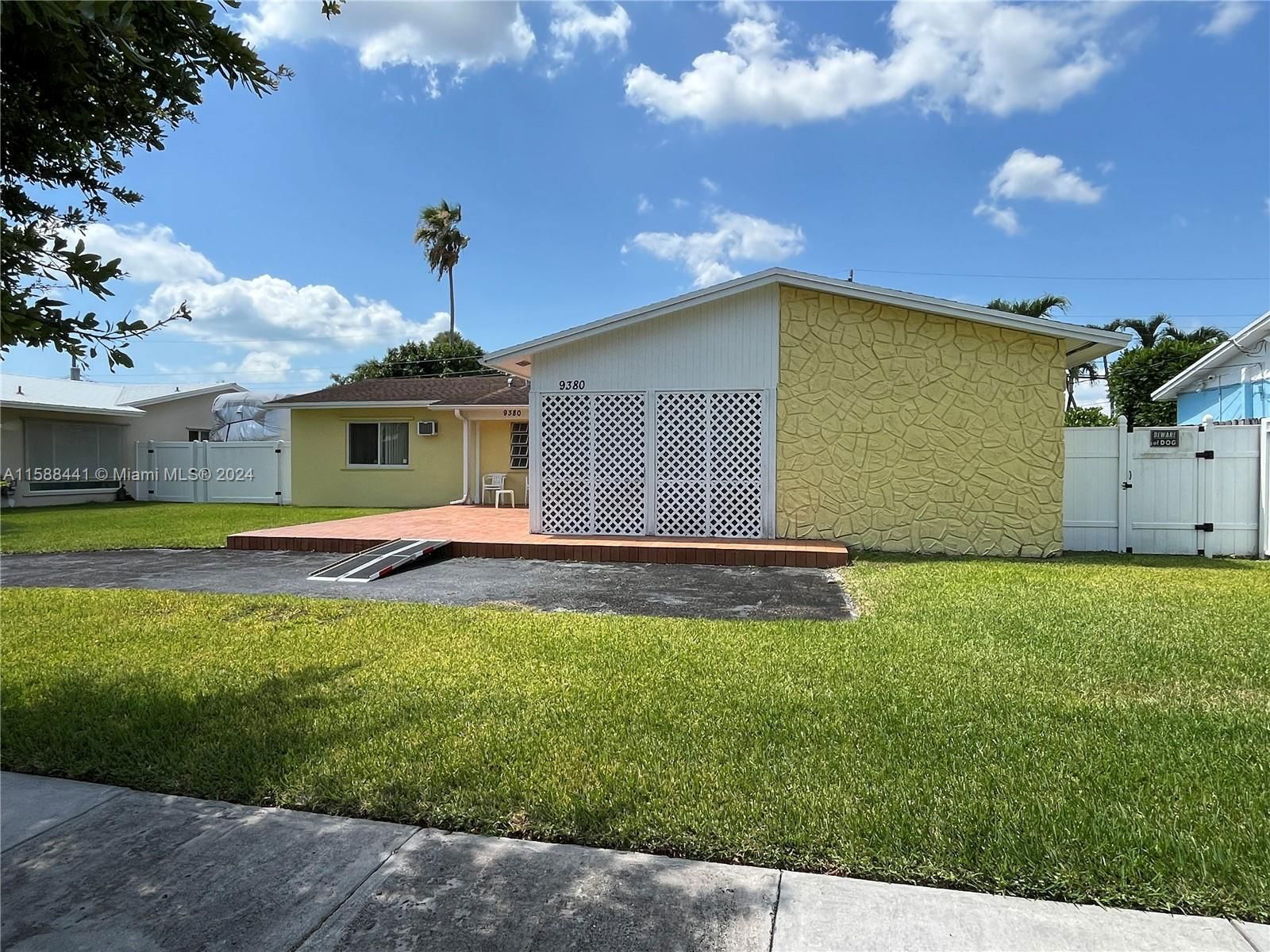 Real estate property located at 9380 190 ST, Miami-Dade County, BEL AIRE SEC 10, Cutler Bay, FL