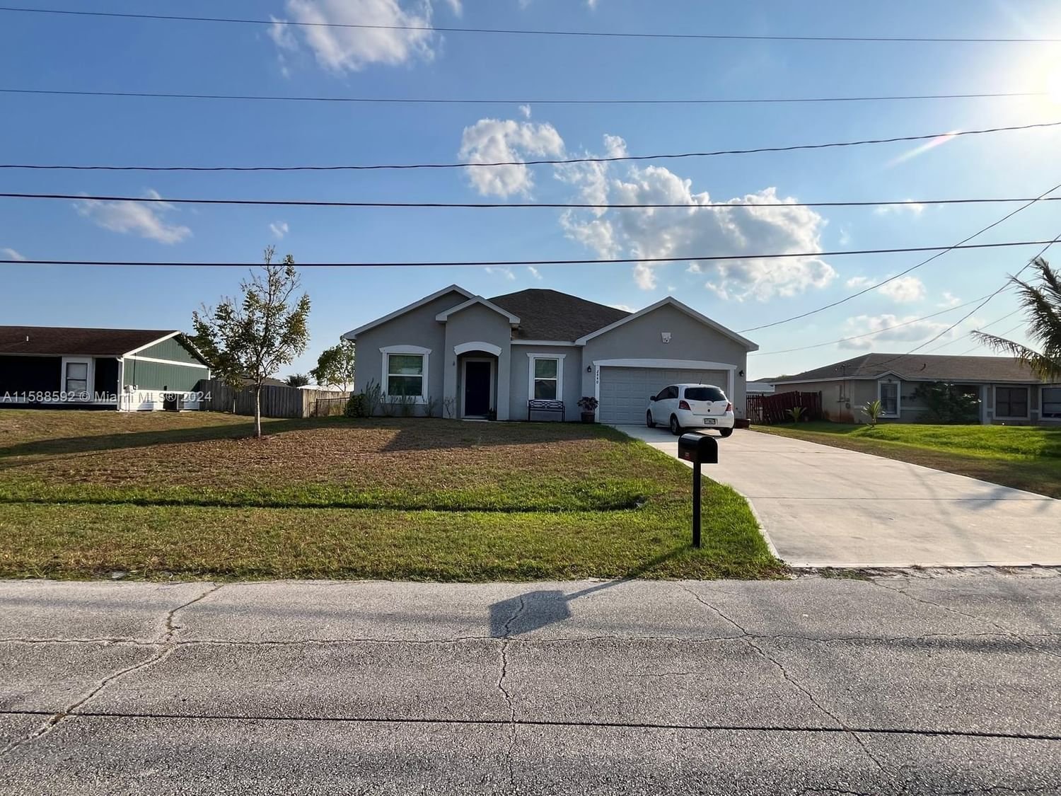 Real estate property located at 2440 Webster Ln, St Lucie County, PORT ST LUCIE SECTION 35, Port St. Lucie, FL