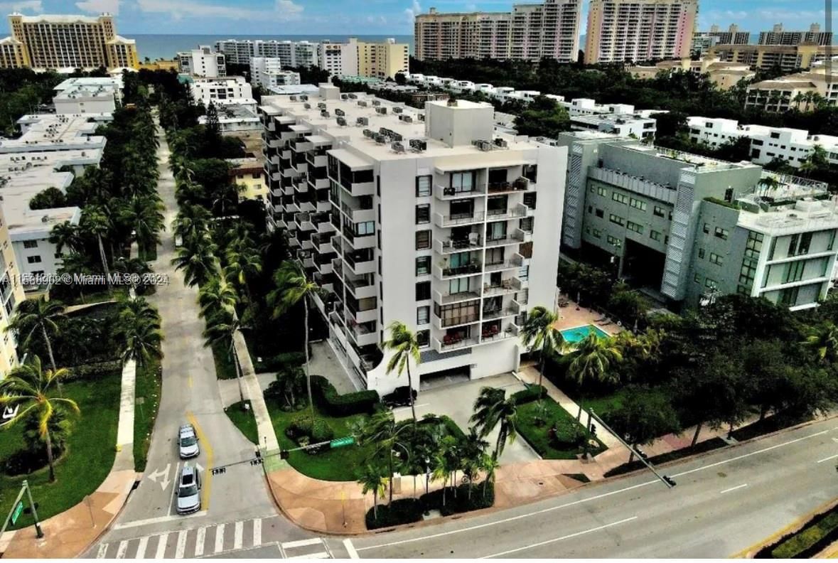 Real estate property located at 575 Crandon Blvd #401, Miami-Dade, Key Biscayne Ambassador Co, Key Biscayne, FL