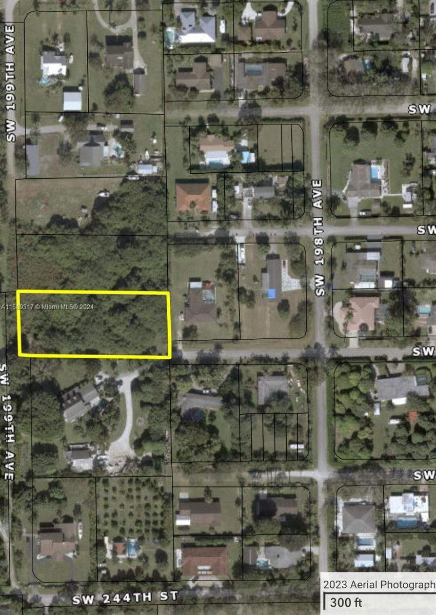 Real estate property located at 199 Ave, Miami-Dade County, Homestead, FL