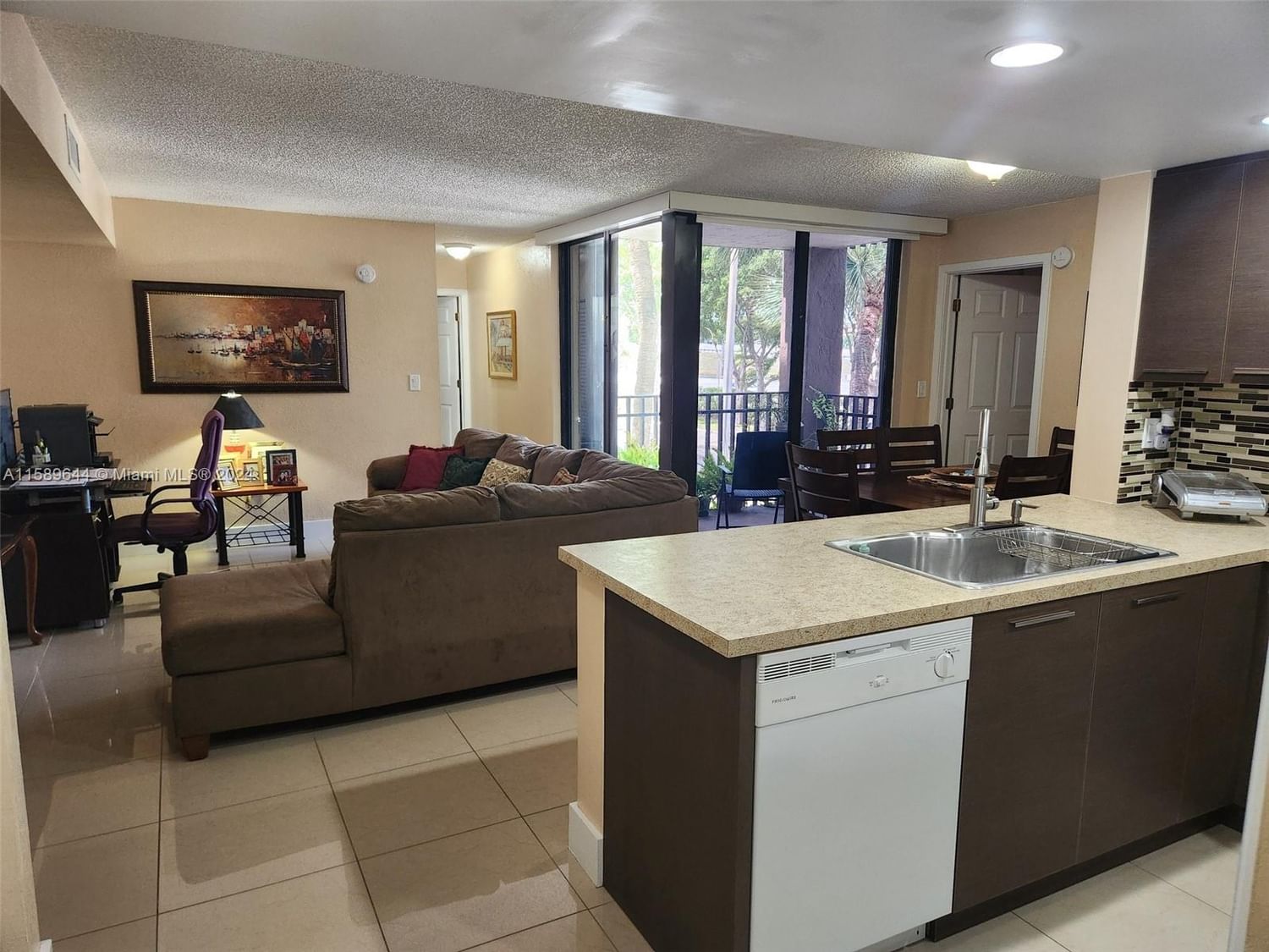 Real estate property located at 3601 117th Ave #9-210, Miami-Dade County, WESTBIRD VILLAGE CONDO, Miami, FL