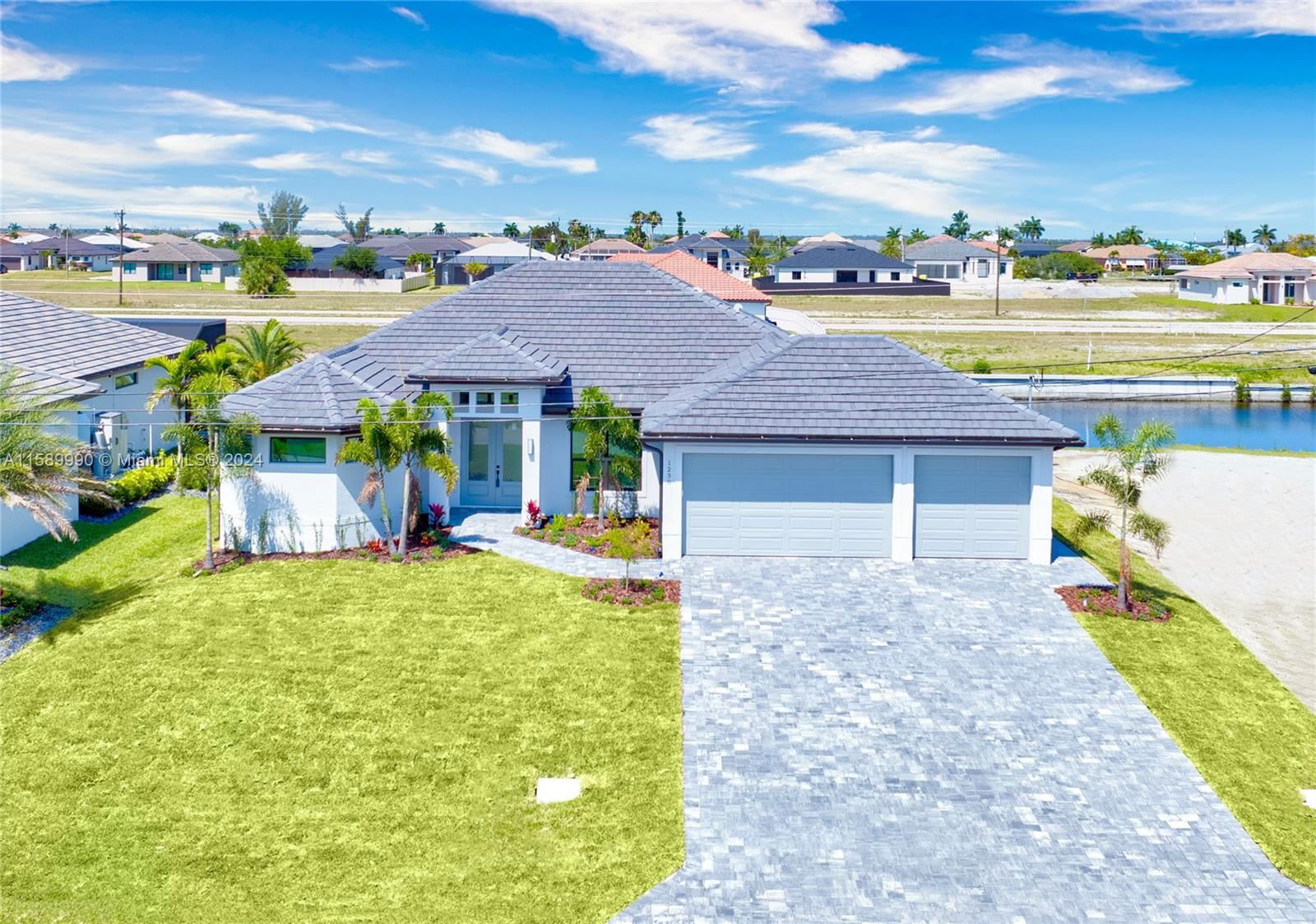 Real estate property located at 1230 39th Ave, Lee, No subdivision, Cape Coral, FL