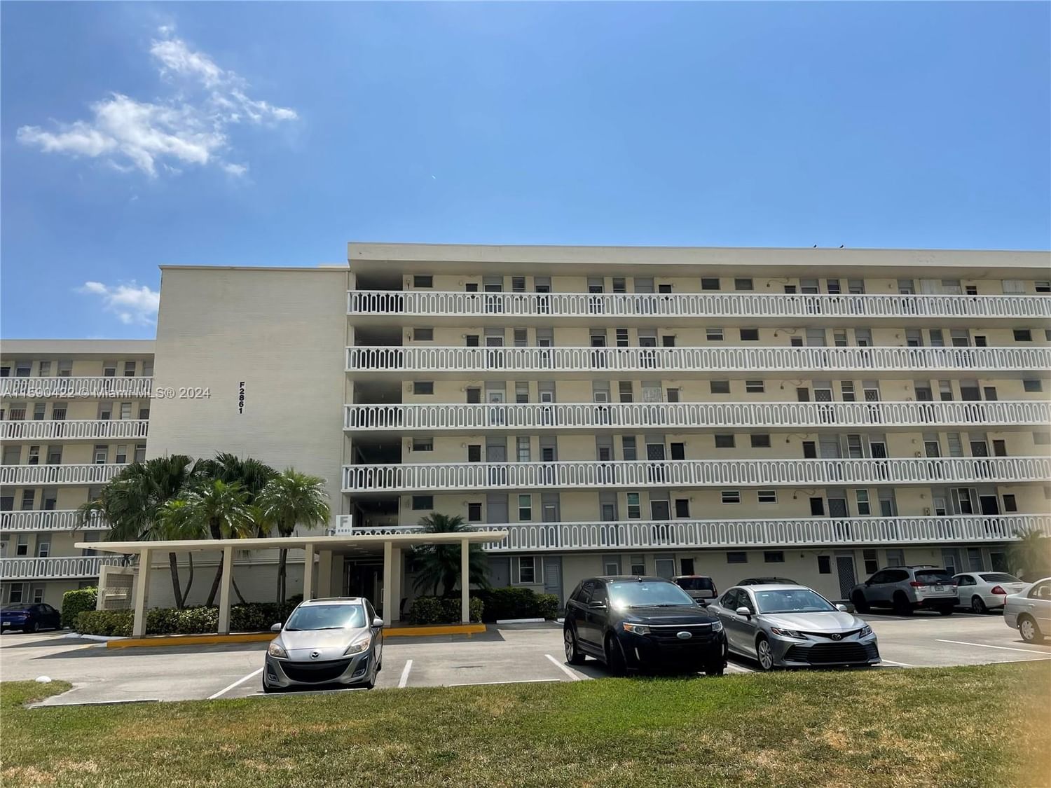 Real estate property located at 2861 Leonard Dr F509, Miami-Dade County, POINT EAST SEC II CONDO, Aventura, FL