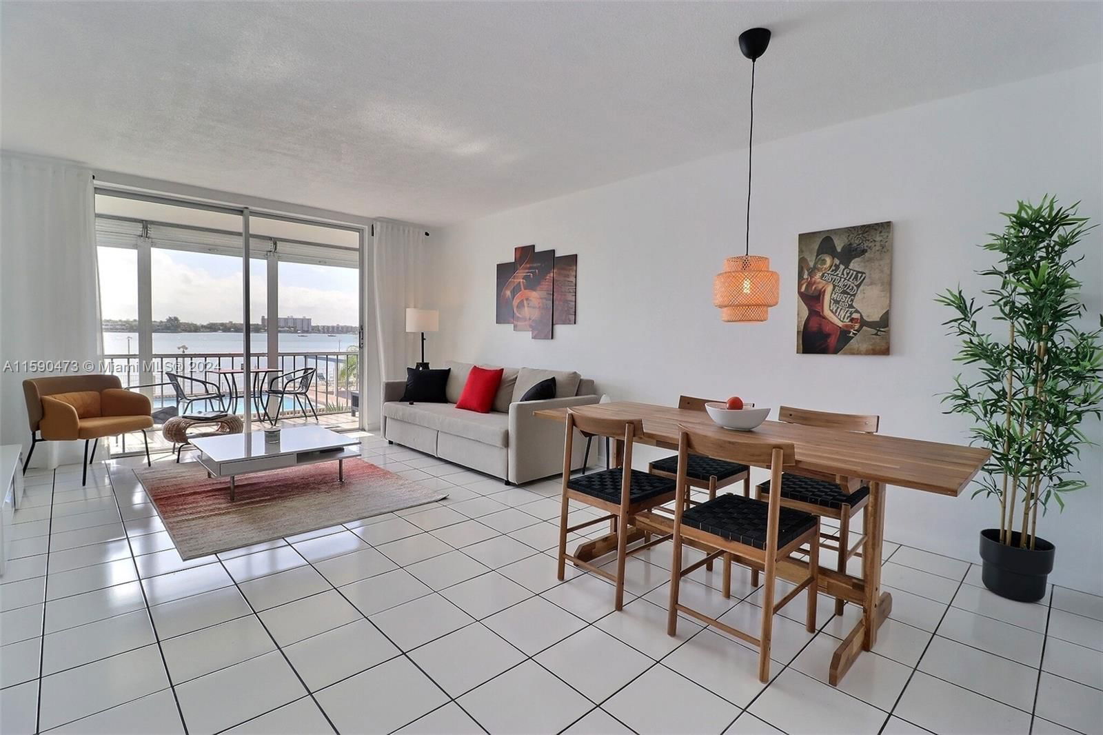 Real estate property located at 3010 Marcos Dr R209, Miami-dade, Point East Sec 4 Condo, Aventura, FL