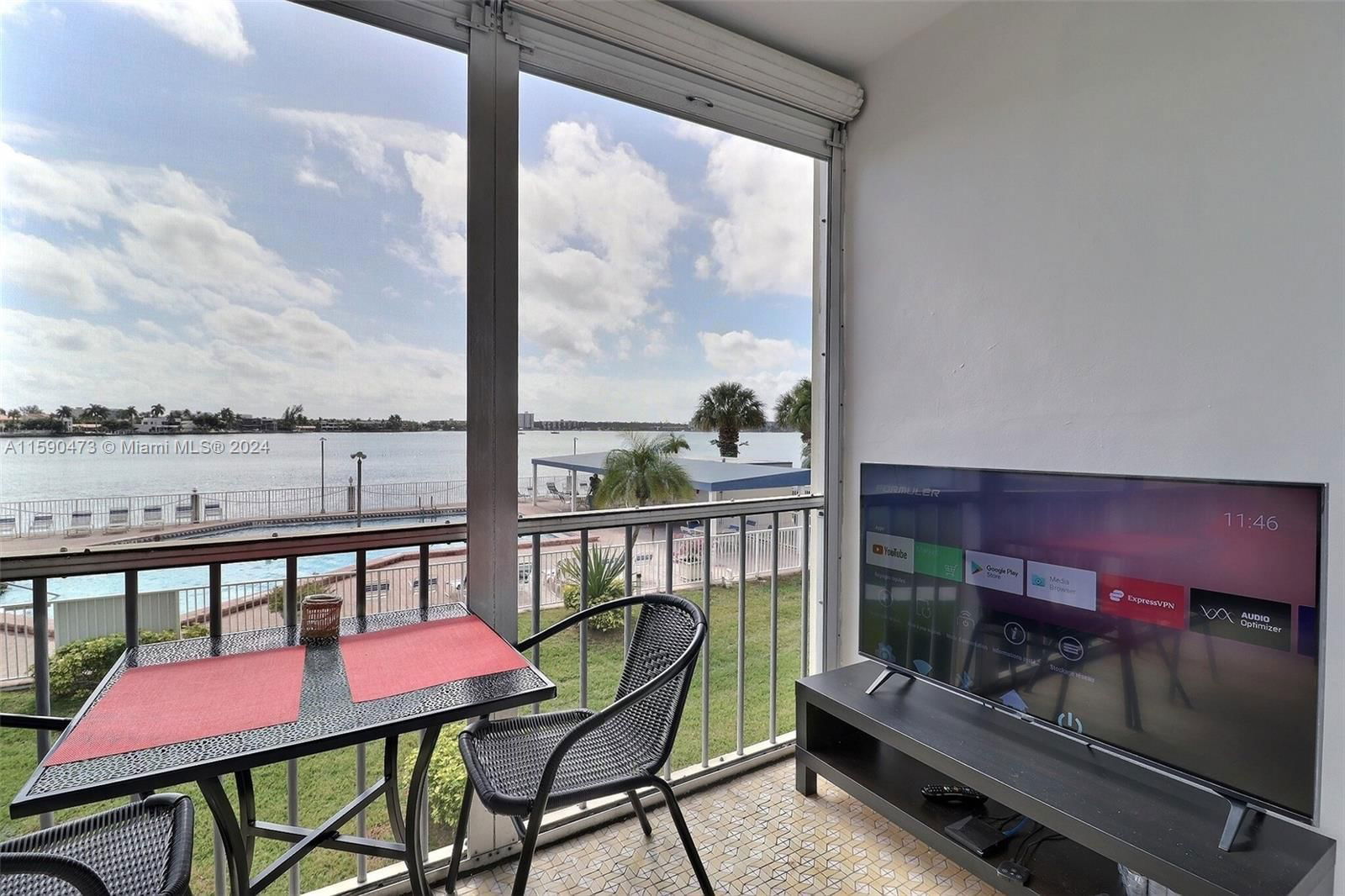 Real estate property located at 3010 Marcos Dr R209, Miami-dade, Point East Sec 4 Condo, Aventura, FL