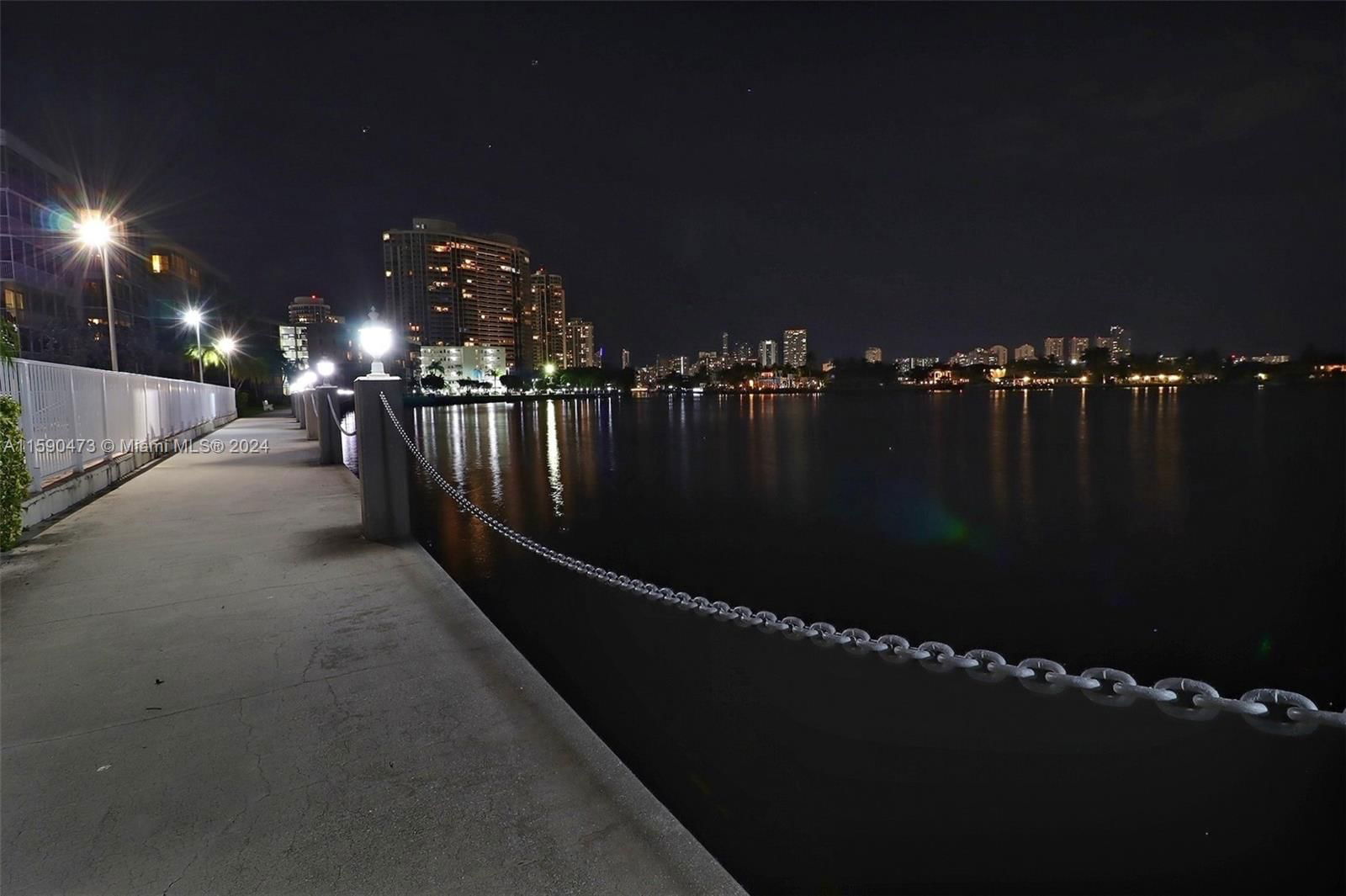 Real estate property located at 3010 Marcos Dr R209, Miami-dade, Point East Sec 4 Condo, Aventura, FL