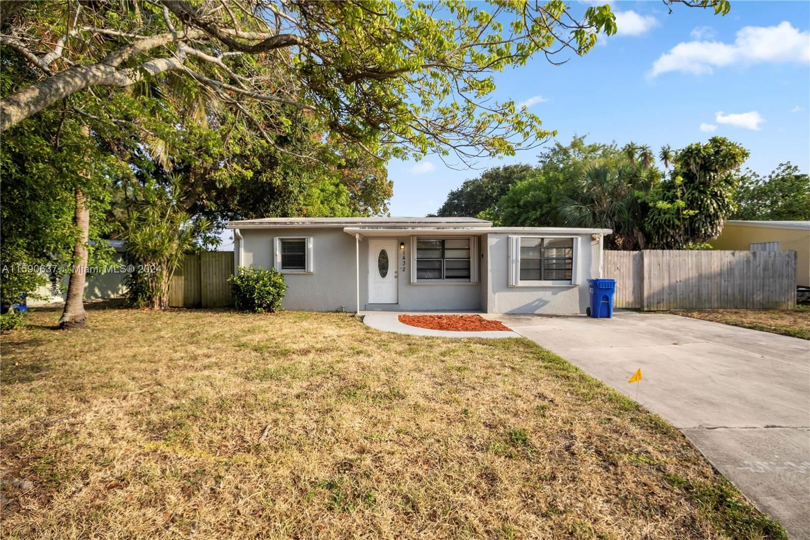 Real estate property located at 1432 28th St, Broward, COLLIER MANOR, Pompano Beach, FL