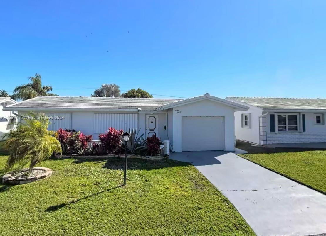 Real estate property located at 1220 22nd Ave, Palm Beach County, PALM BEACH LEISUREVILLE S, Boynton Beach, FL