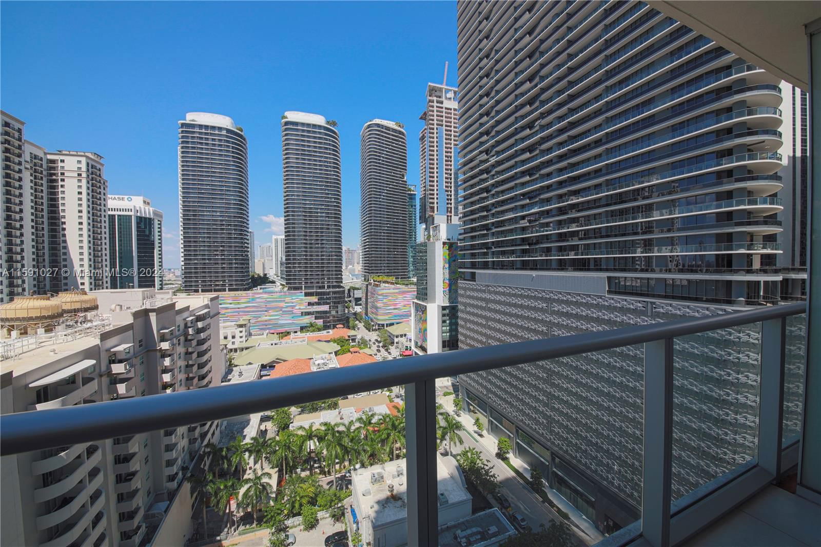 Real estate property located at 1100 Miami Ave #1707, Miami-Dade, 1100 MILLECENTO RESIDENCE, Miami, FL