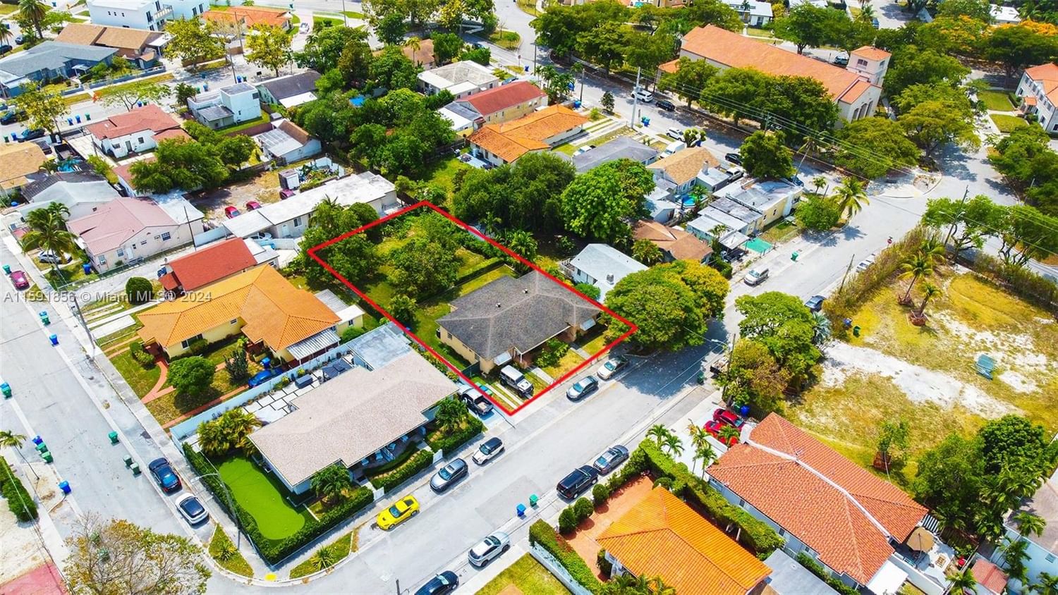 Real estate property located at 1225 11th Ave, Miami-Dade, LAWRENCE EST LAND COS SUB, Miami, FL