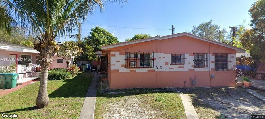 Real estate property located at 5511 1st Pl, Miami-Dade, FLOREE, Miami, FL