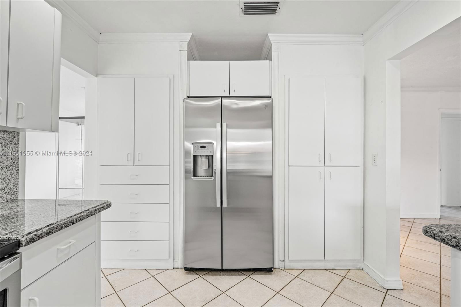Real estate property located at 9111 12th St, Miami-dade, Westgate Gdns, Miami, FL