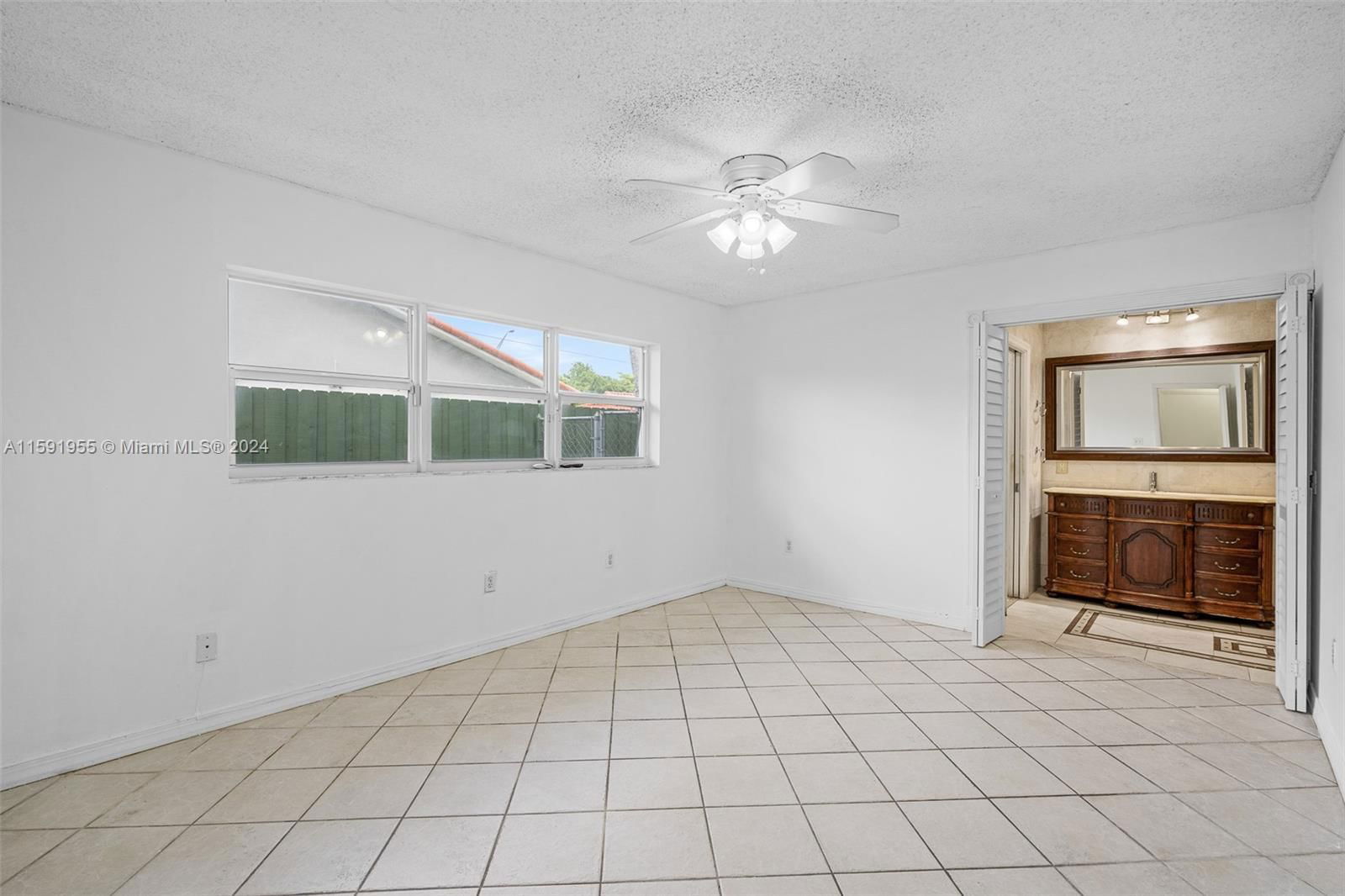 Real estate property located at 9111 12th St, Miami-dade, Westgate Gdns, Miami, FL