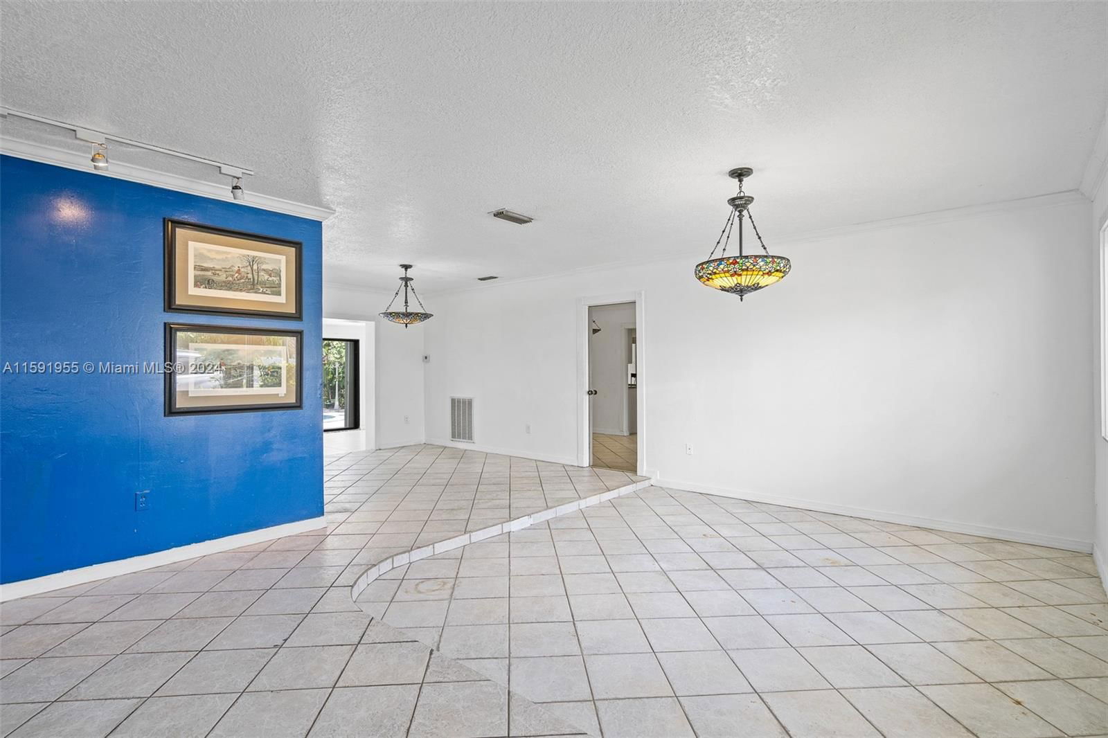 Real estate property located at 9111 12th St, Miami-dade, Westgate Gdns, Miami, FL