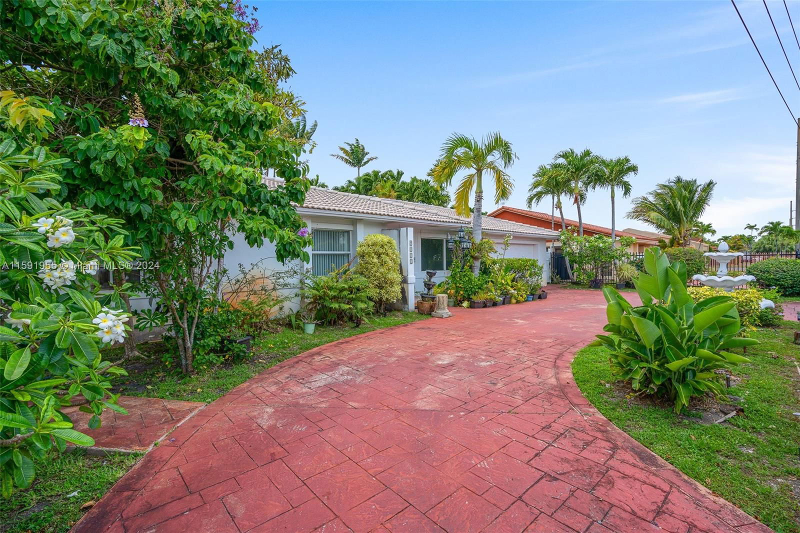 Real estate property located at 9111 12th St, Miami-dade, Westgate Gdns, Miami, FL