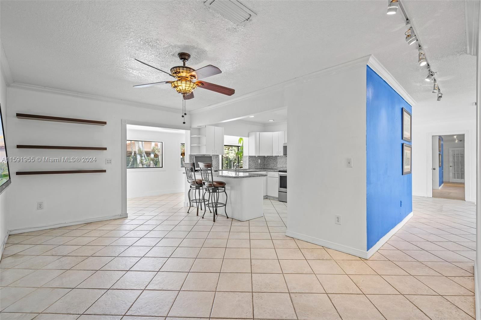 Real estate property located at 9111 12th St, Miami-dade, Westgate Gdns, Miami, FL