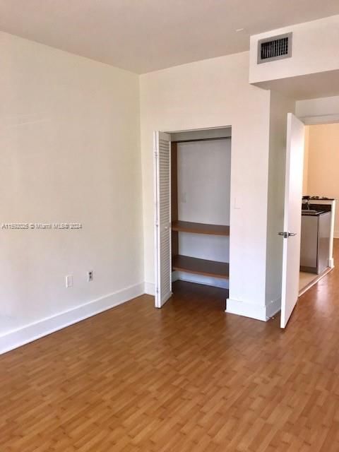 Real estate property located at 1000 Meridian Ave #2, Miami-dade, The Ambassador Condo, Miami Beach, FL