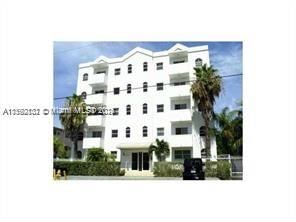 Real estate property located at 3052 27th Ave #202, Miami-Dade County, GROVE PALMS I CONDO, Miami, FL