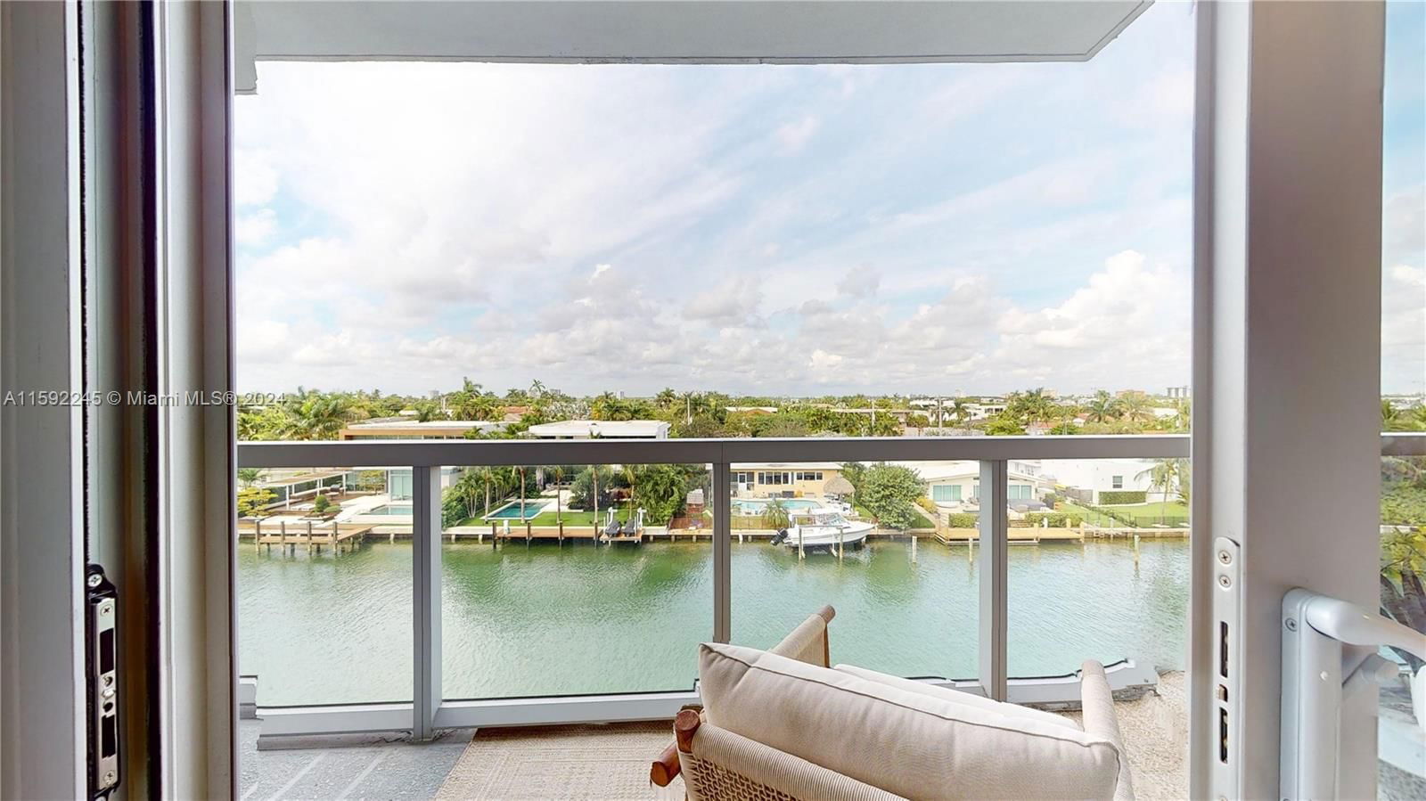 Real estate property located at 9940 Bay Harbor Dr #5E-N, Miami-Dade, KAI AT BAY HARBOR CONDO, Bay Harbor Islands, FL