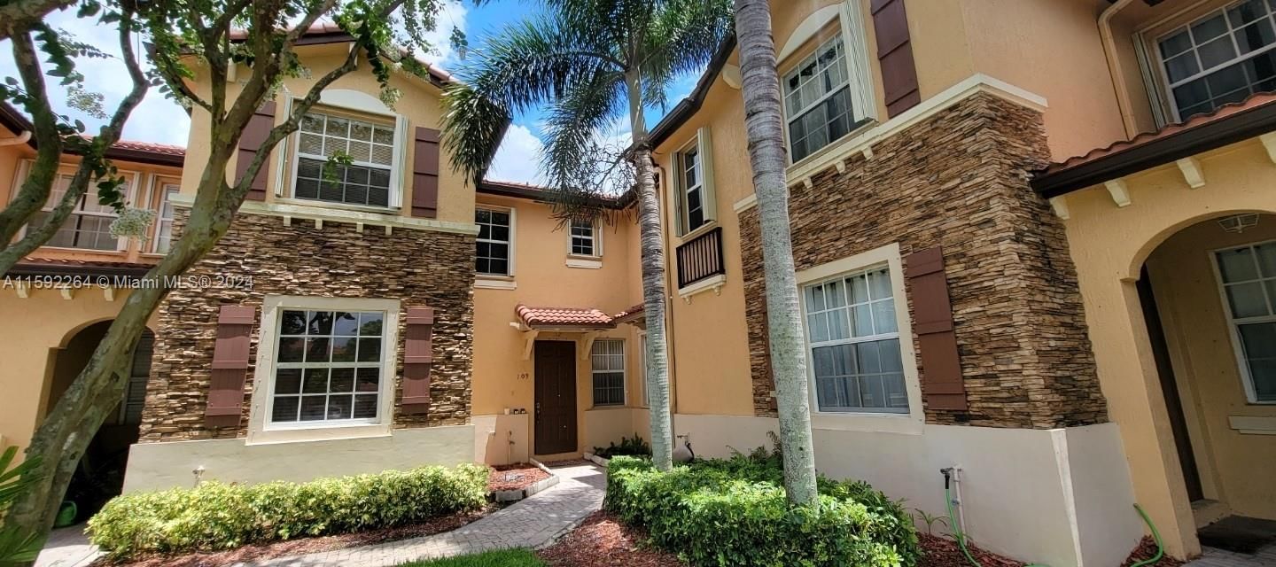 Real estate property located at 1595 33rd Rd #109-3, Miami-Dade, VILLAS AT CARMEL CONDO NO, Homestead, FL