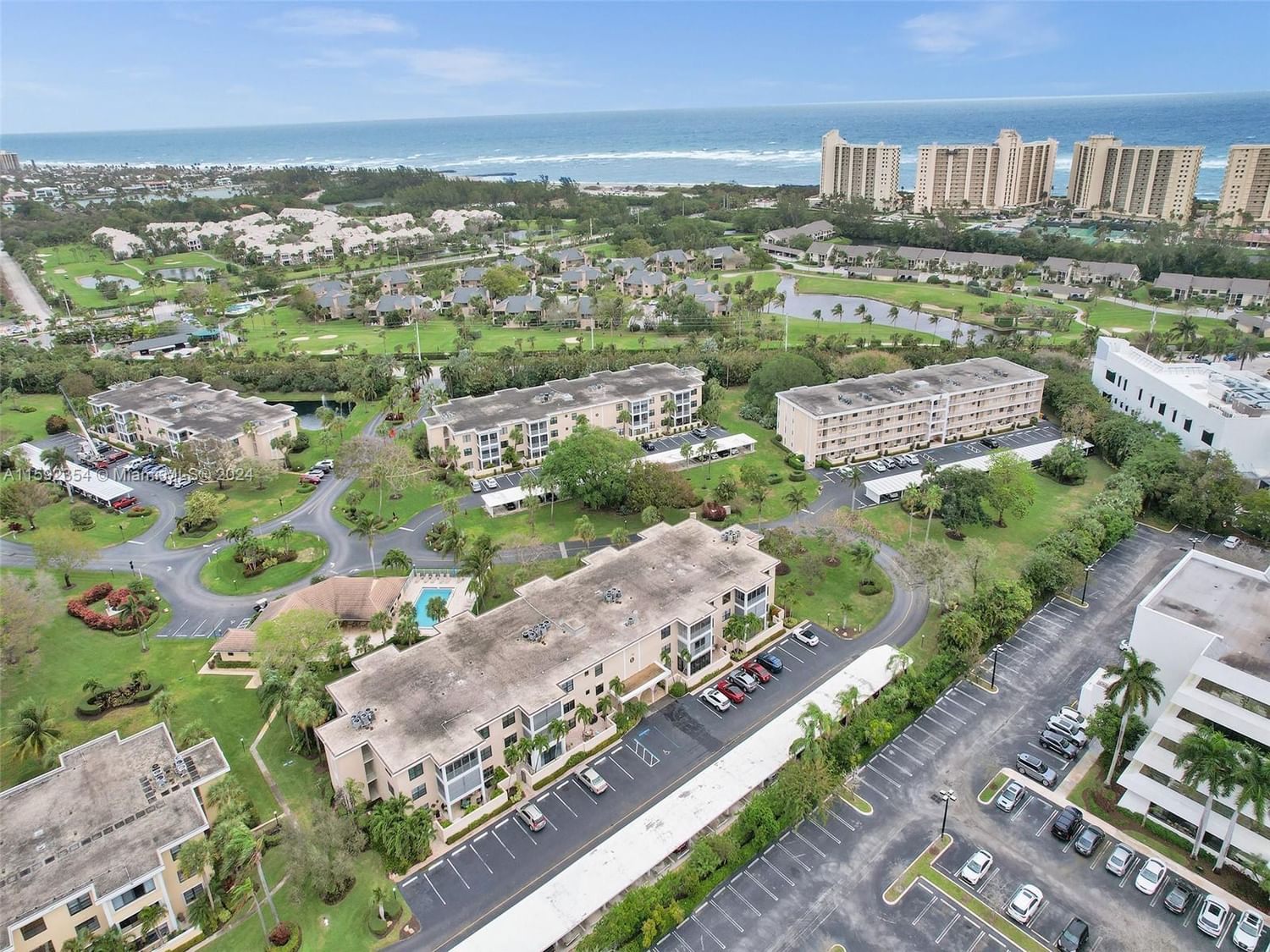 Real estate property located at 300 Highway A1a #308E, Palm Beach County, OCEAN PARKS CONDO, Jupiter, FL