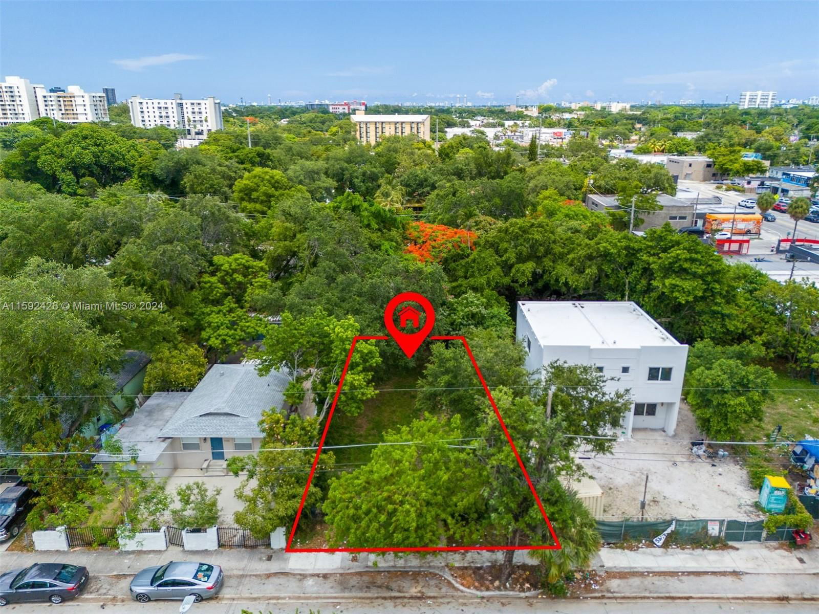 Real estate property located at 5437 5th Ave, Miami-Dade, BUENA VISTA GARDENS, Miami, FL