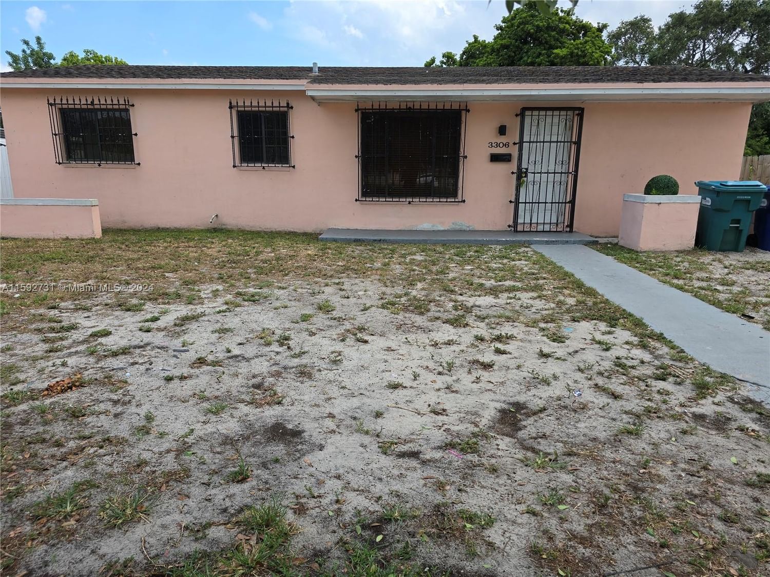 Real estate property located at 3306 180th St, Miami-Dade County, BANKERS SUB #1, Miami Gardens, FL