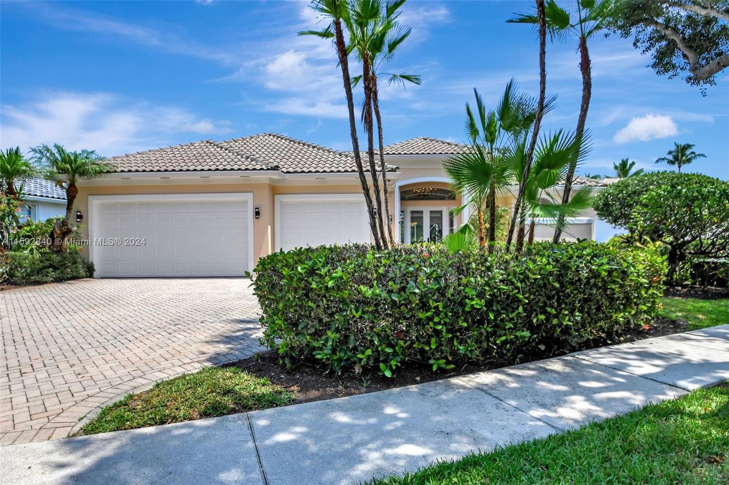 Real estate property located at 1633 Flagler Manor Cir, Palm Beach County, FLAGLER MNR, West Palm Beach, FL