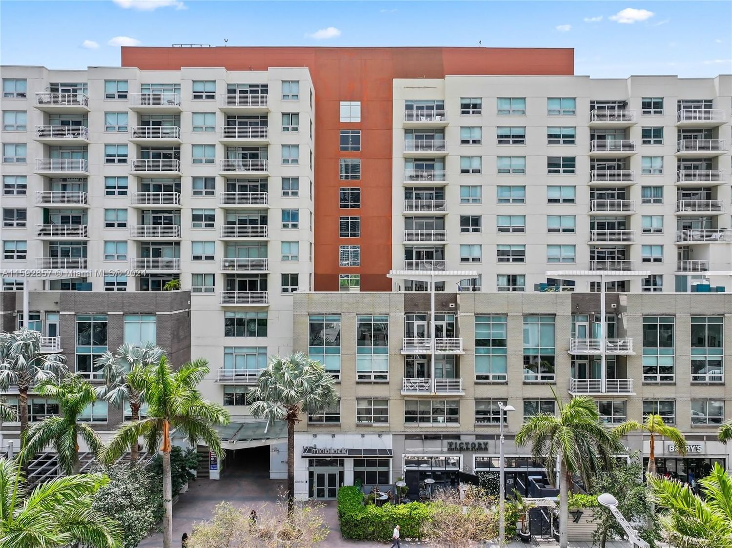 Real estate property located at 3250 1st Ave #1002, Miami-Dade, MIDBLOCK MIAMI CONDO, Miami, FL