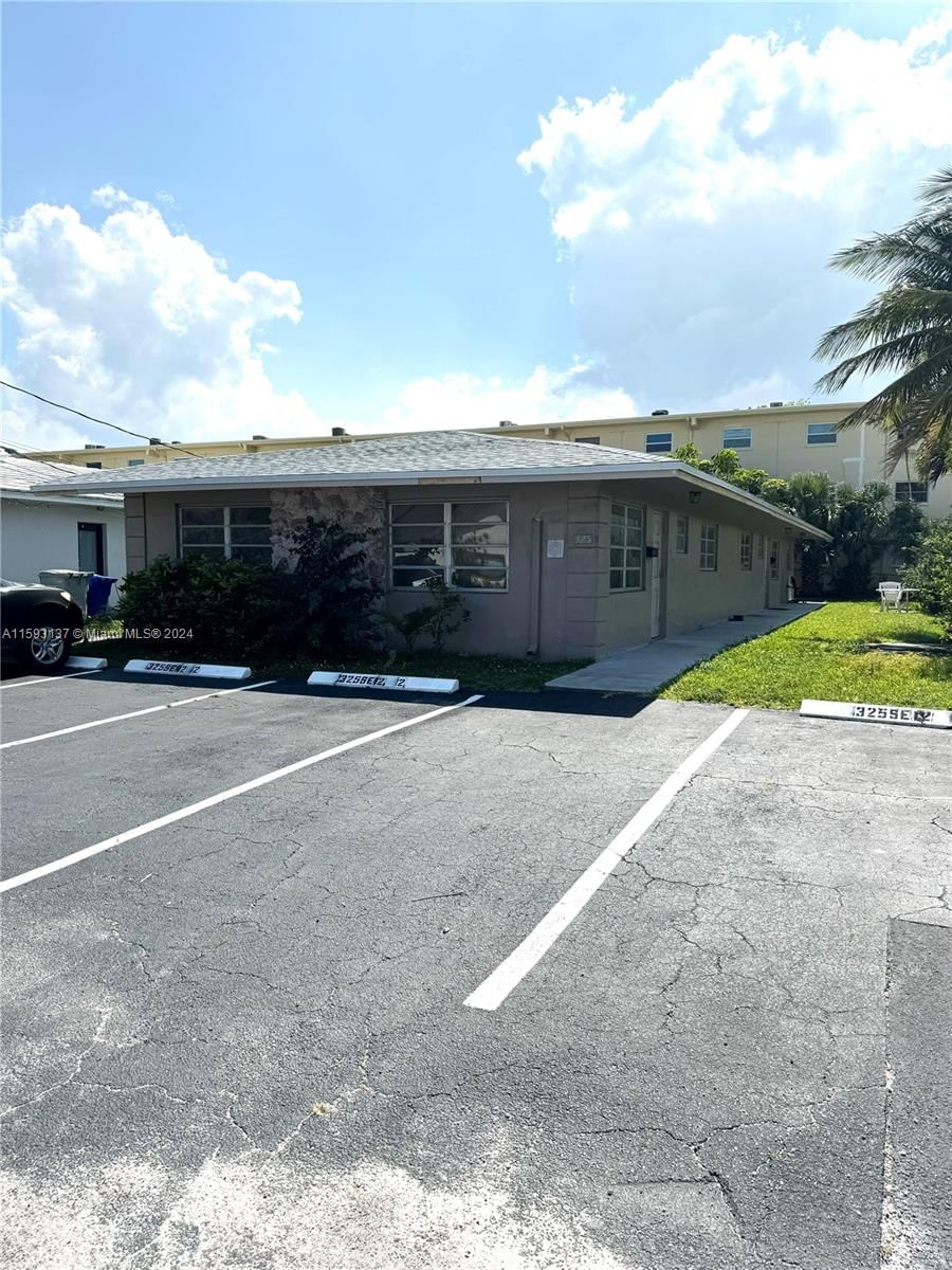 Real estate property located at 325 12th Ave, Broward, OCEAN DRIVE ESTATES, Pompano Beach, FL