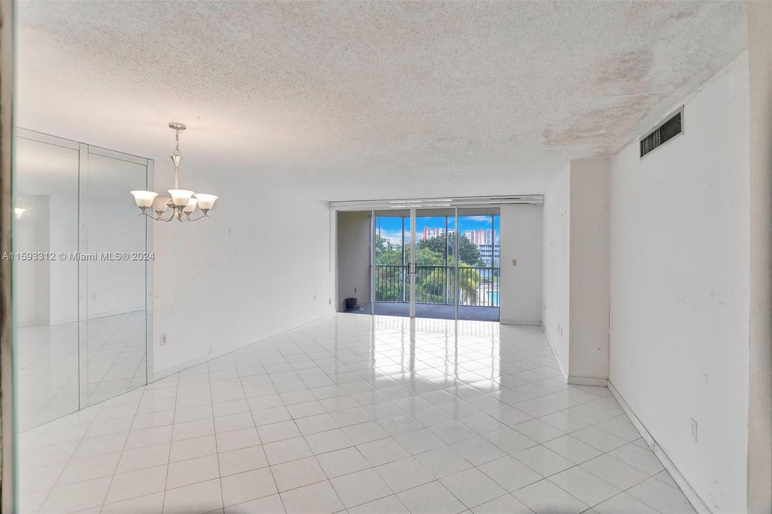 Real estate property located at 1750 191st St #419-3, Miami-Dade County, JADE WINDS GROUP-DAISY GA, Miami, FL