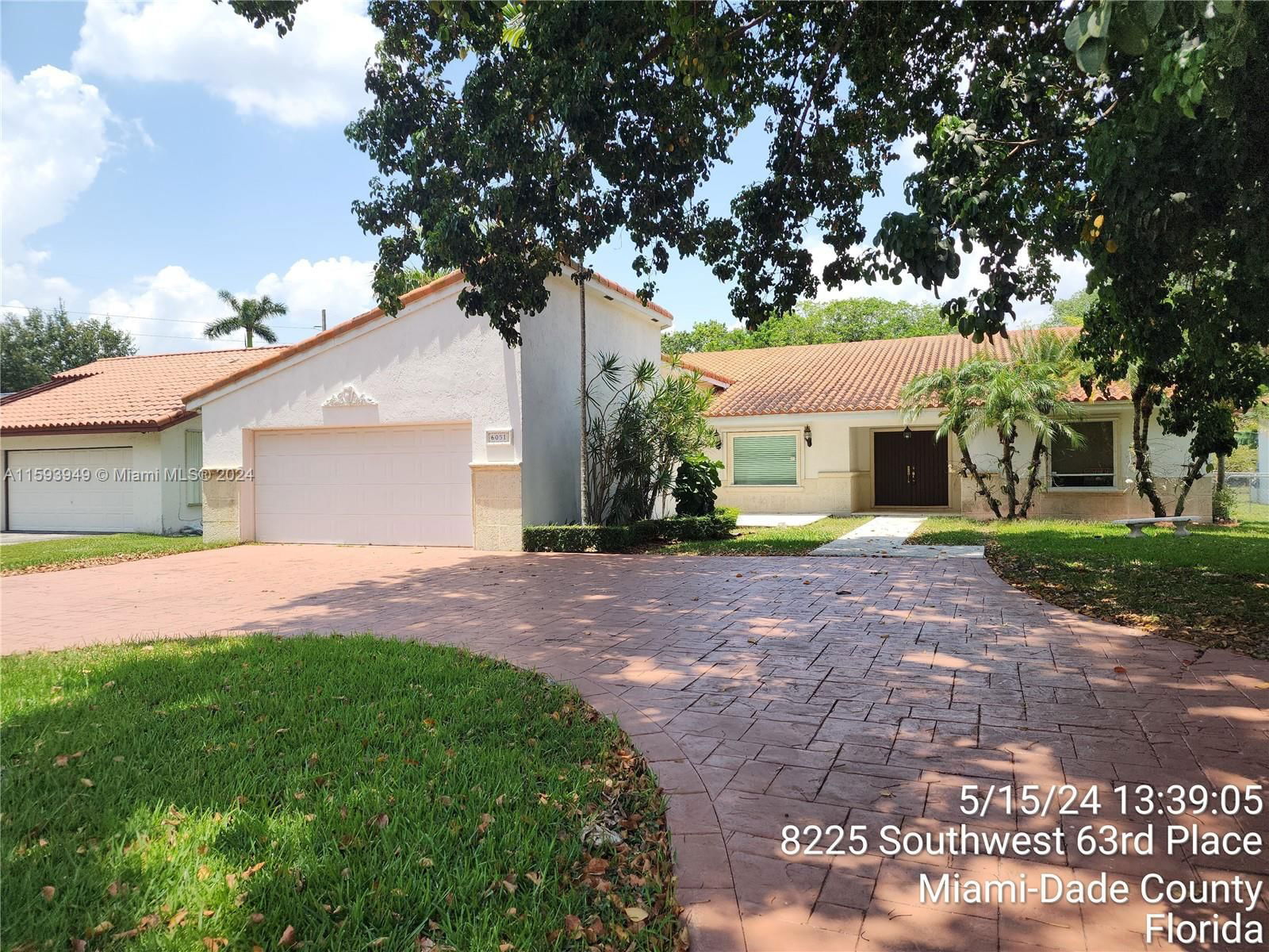 Real estate property located at 6051 88th St, Miami-Dade County, KENDALL GROVES ESTATES 1S, South Miami, FL