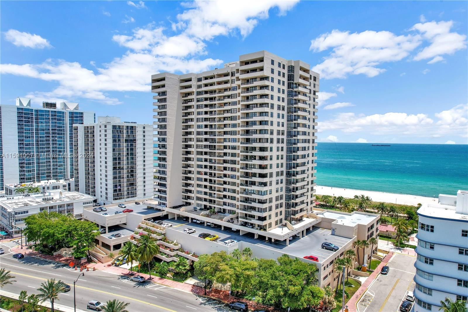 Real estate property located at 2555 Collins Ave #1206, Miami-Dade County, CLUB ATLANTIS CONDO, Miami Beach, FL