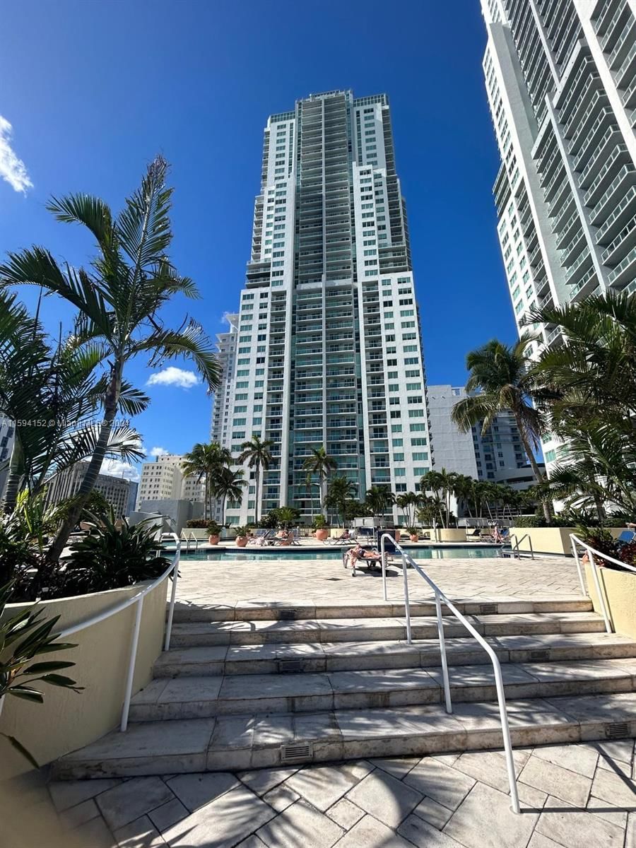 Real estate property located at 253 2nd St #3107, Miami-Dade County, VIZCAYNE SOUTH CONDO, Miami, FL