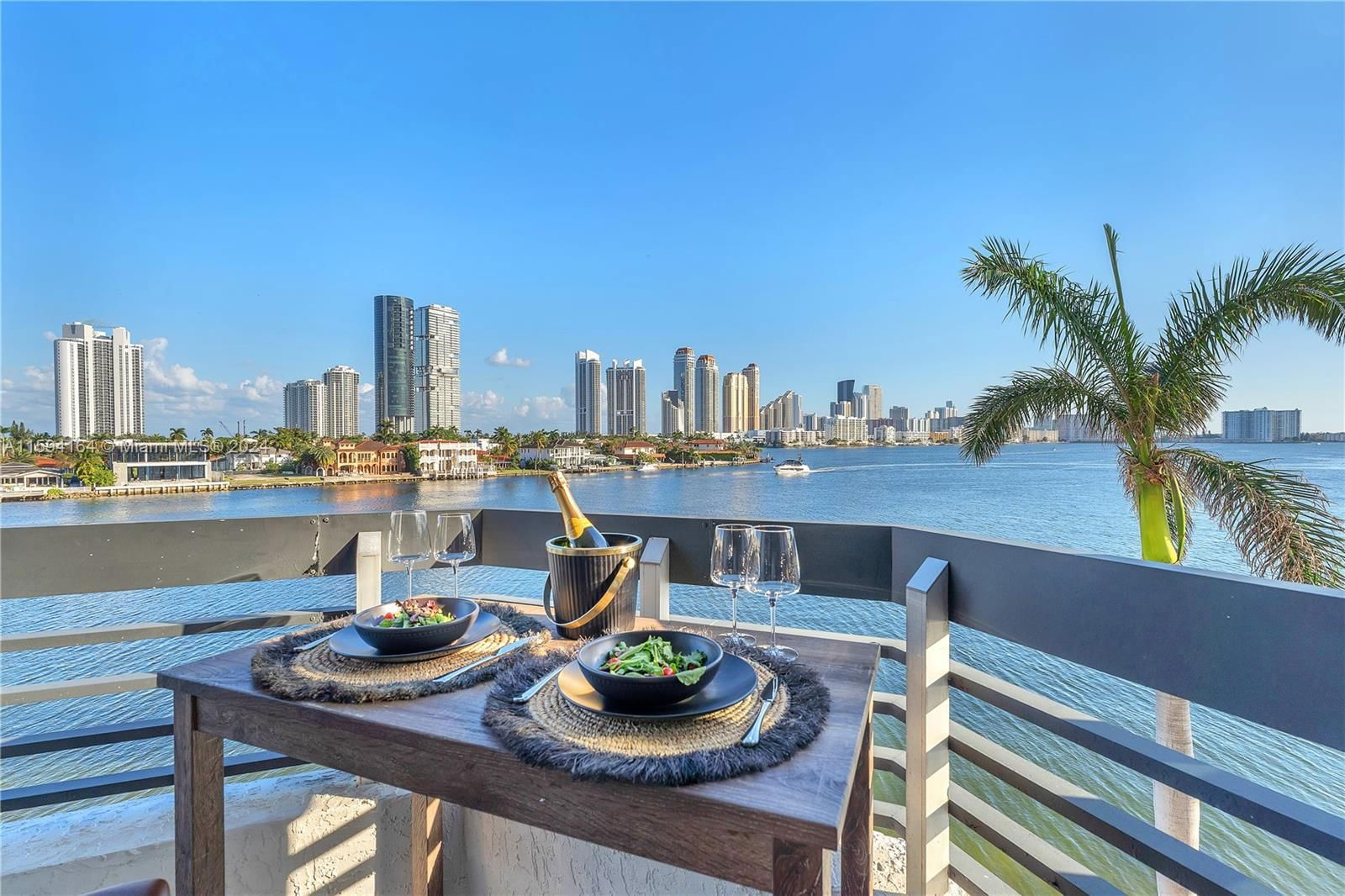 Real estate property located at 19101 Mystic Pointe Dr #412, Miami-Dade County, MYSTIC POINTE CONDO NO TH, Aventura, FL