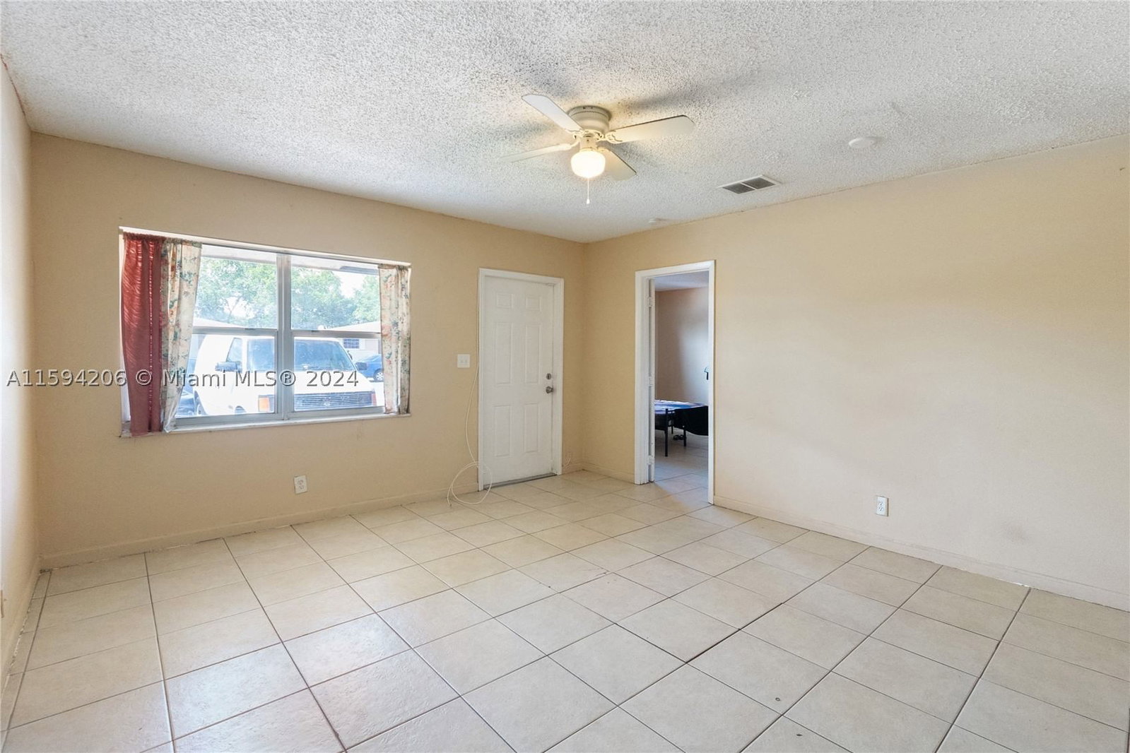 Real estate property located at 1440 20th St, unit B, Broward, Ft Lauderdale Estates, Fort Lauderdale, FL