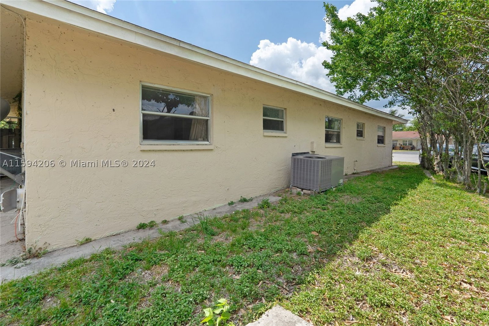 Real estate property located at 1440 20th St, unit B, Broward, Ft Lauderdale Estates, Fort Lauderdale, FL