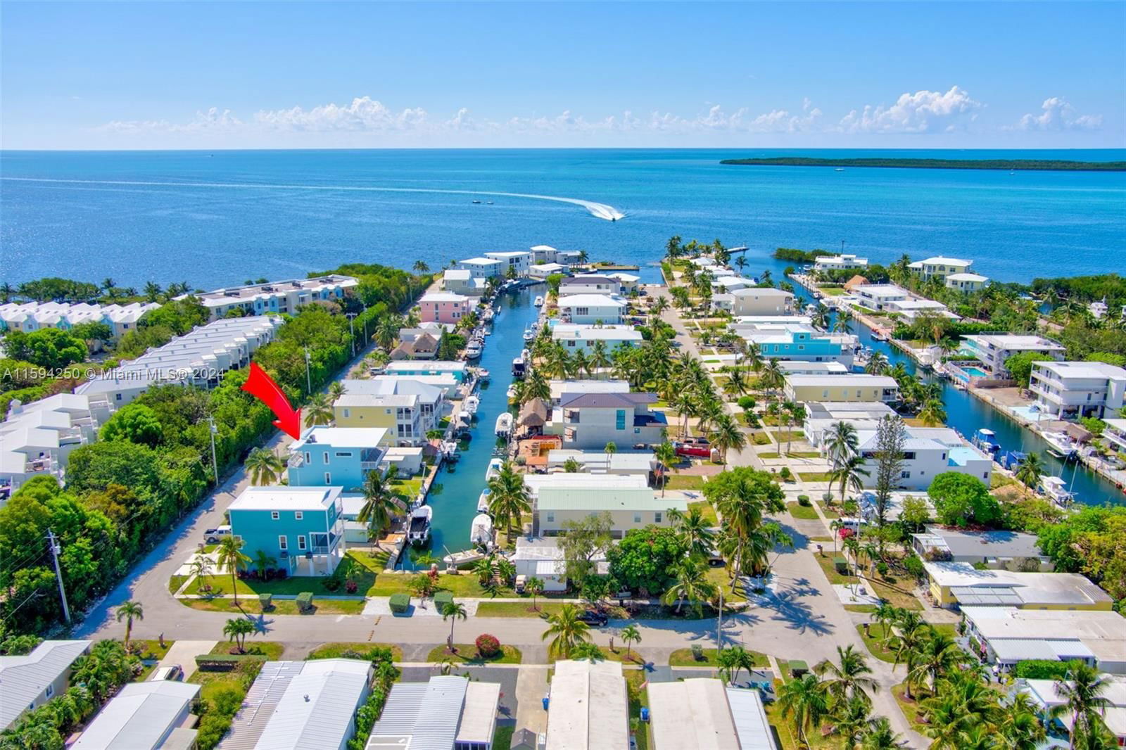 Real estate property located at 84 Coral Way, Monroe County, HARBORAGE, THE, Key Largo, FL