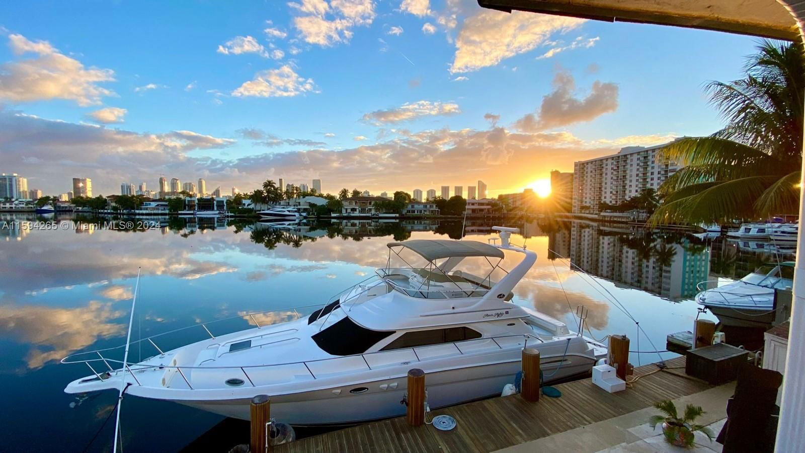 Real estate property located at 2785 165th Ter #90 Feet Dock, Miami-Dade, LEEWARD POINT, North Miami Beach, FL