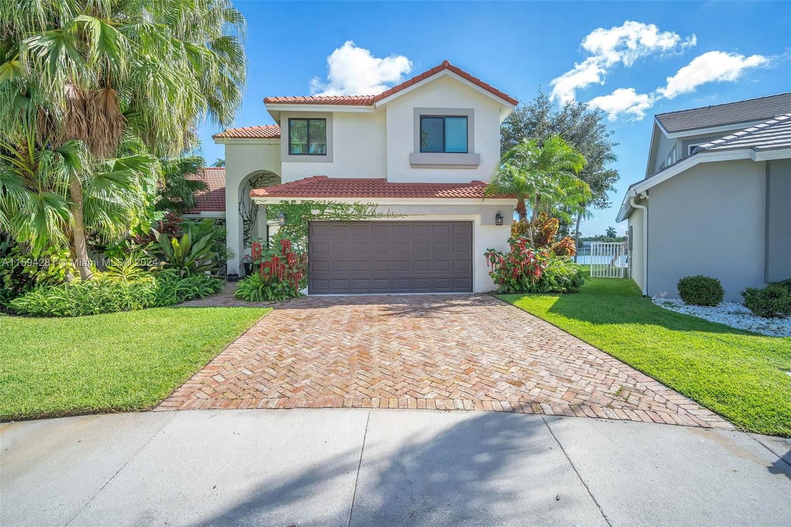 Real estate property located at 1130 Glenwood Ct, Broward County, SECTOR 5 SINGLE FAMILY, Weston, FL